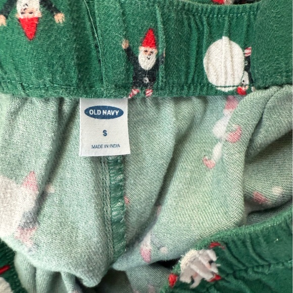 Lot of 2 pajama bottoms. Unisex sz small - Picture 2 of 6